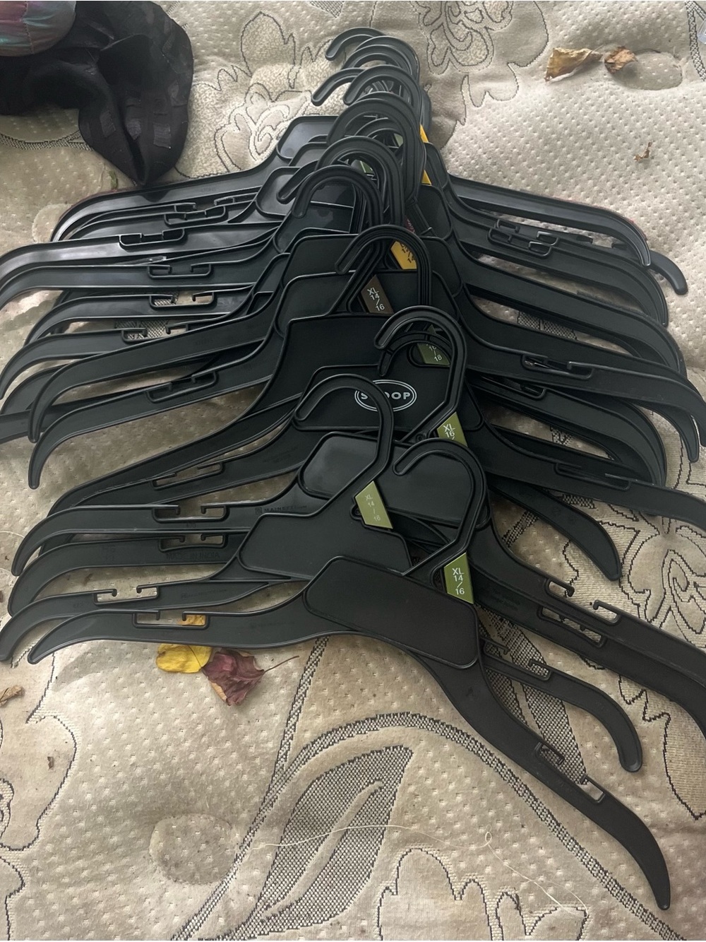 Black Plastic Clothing Hangers - Multipack
